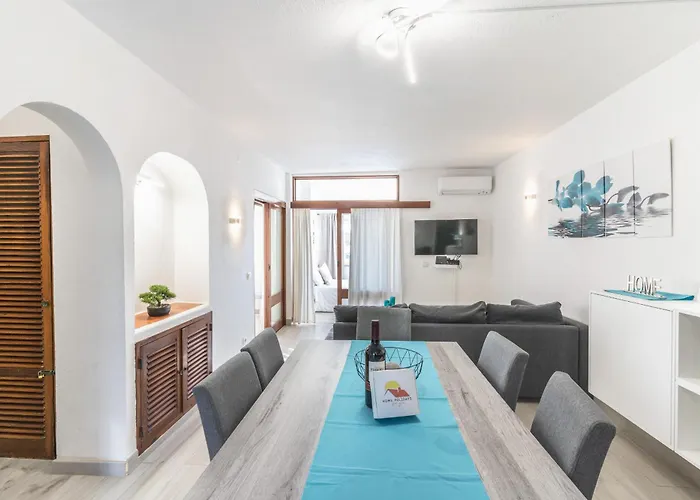 #109 Zelio House By Holidays *