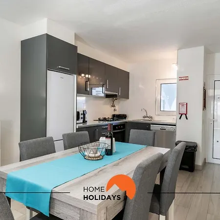 Holiday home #109 Zelio House By Holidays *