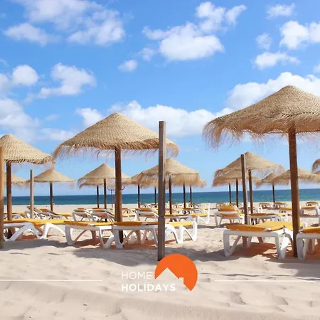 #109 Zelio House By Holidays Holiday home *