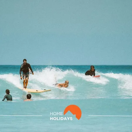 #109 Zelio House By Holidays Holiday home *