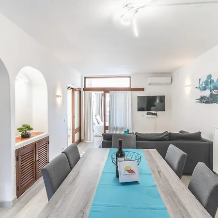 #109 Zélio House By Holidays *