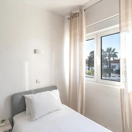 #109 Zélio House By Holidays Hébergement de vacances Albufeira