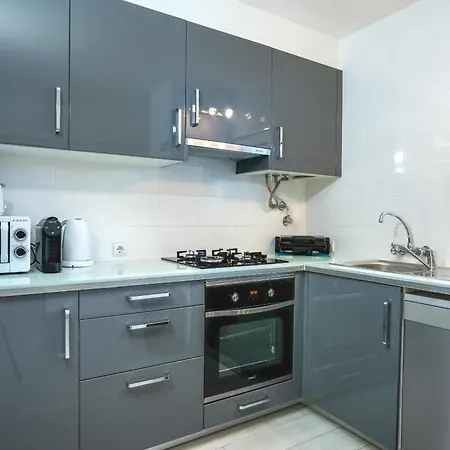 #109 Zélio House By Holidays *